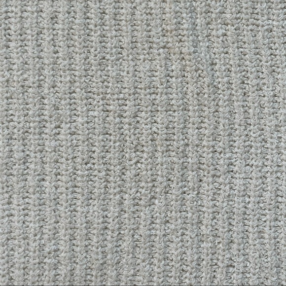 A new day XS Cream Knit Tank V-Neck NWT - Picture 3 of 8